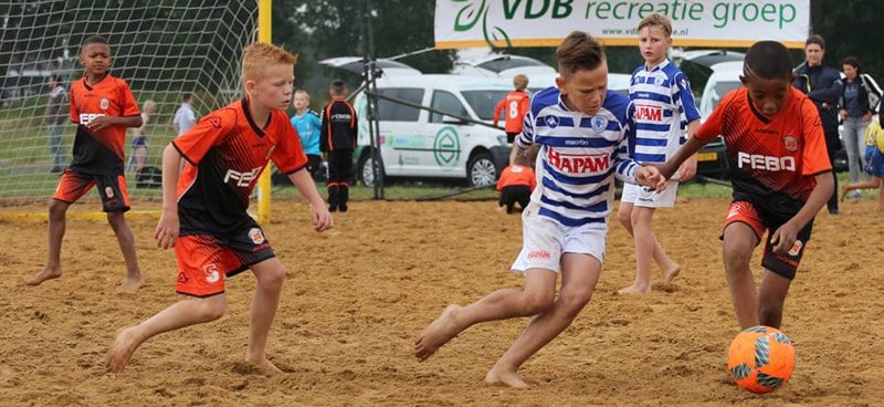 Jonger Oranje beach soccer