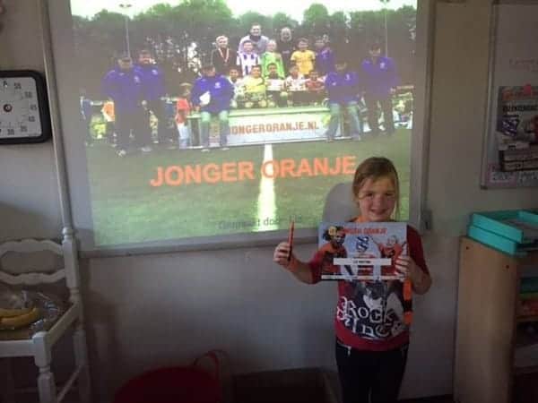 Liz Oosting haalt 9,7 voor haar Jonger Oranje spreekbeurt