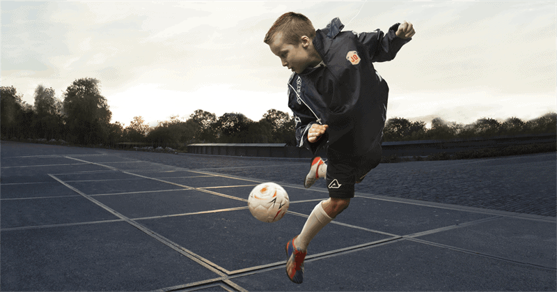 Verschil tussen veld- en zaalvoetbal bij Jonger Oranje