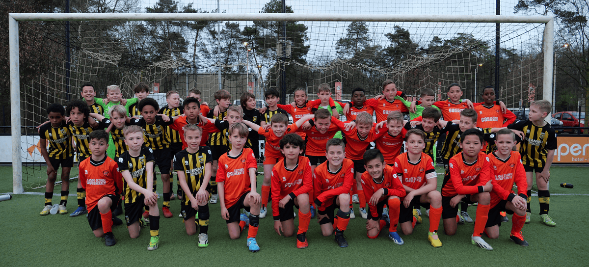 Groepsfoto Jonger Oranje – Vitesse